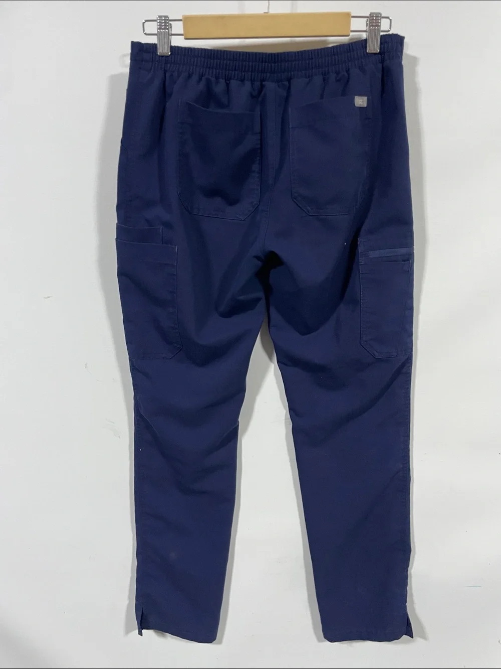 Figs Men's Navy Drawstring Cargo Joggers with Side Pockets